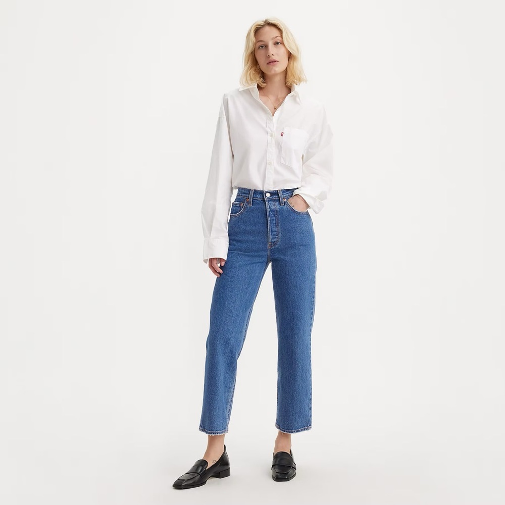 Levis Ribcage Straight